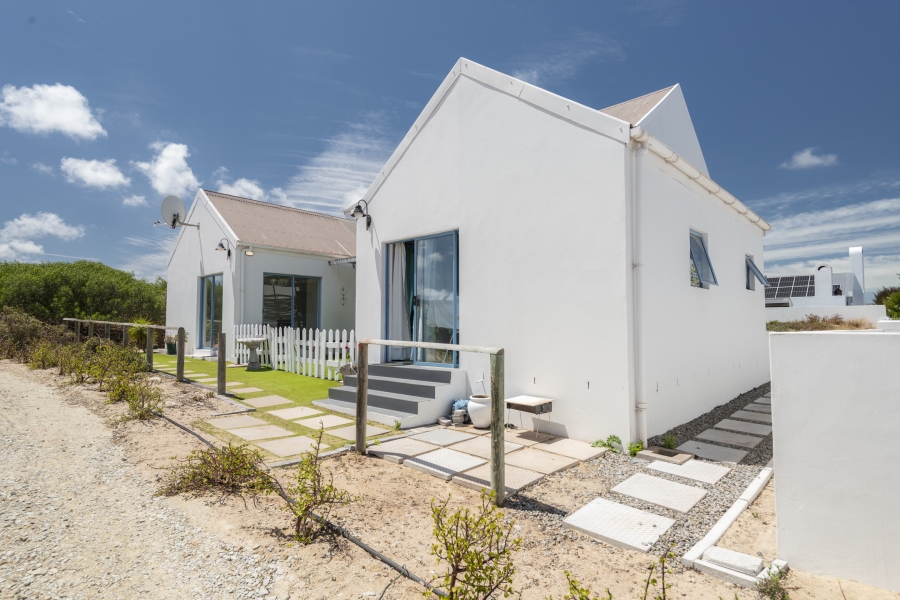 5 Bedroom Property for Sale in Blue Lagoon Western Cape